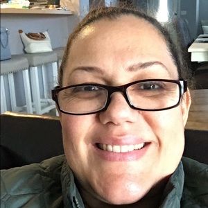 Meet your Posher, Virginia